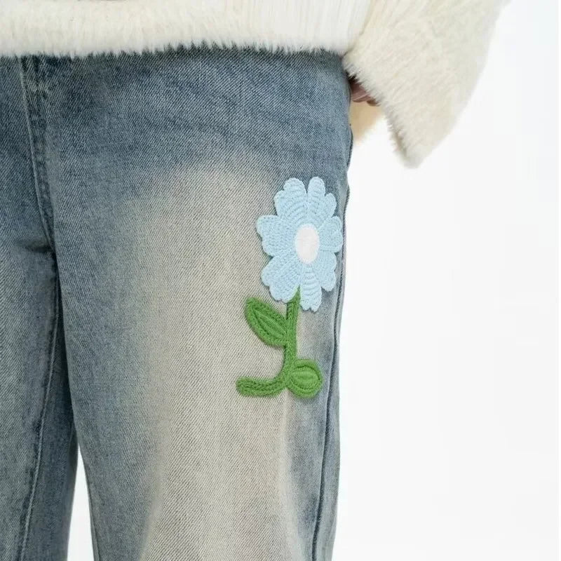 Flower Embroidered Baggy Jeans